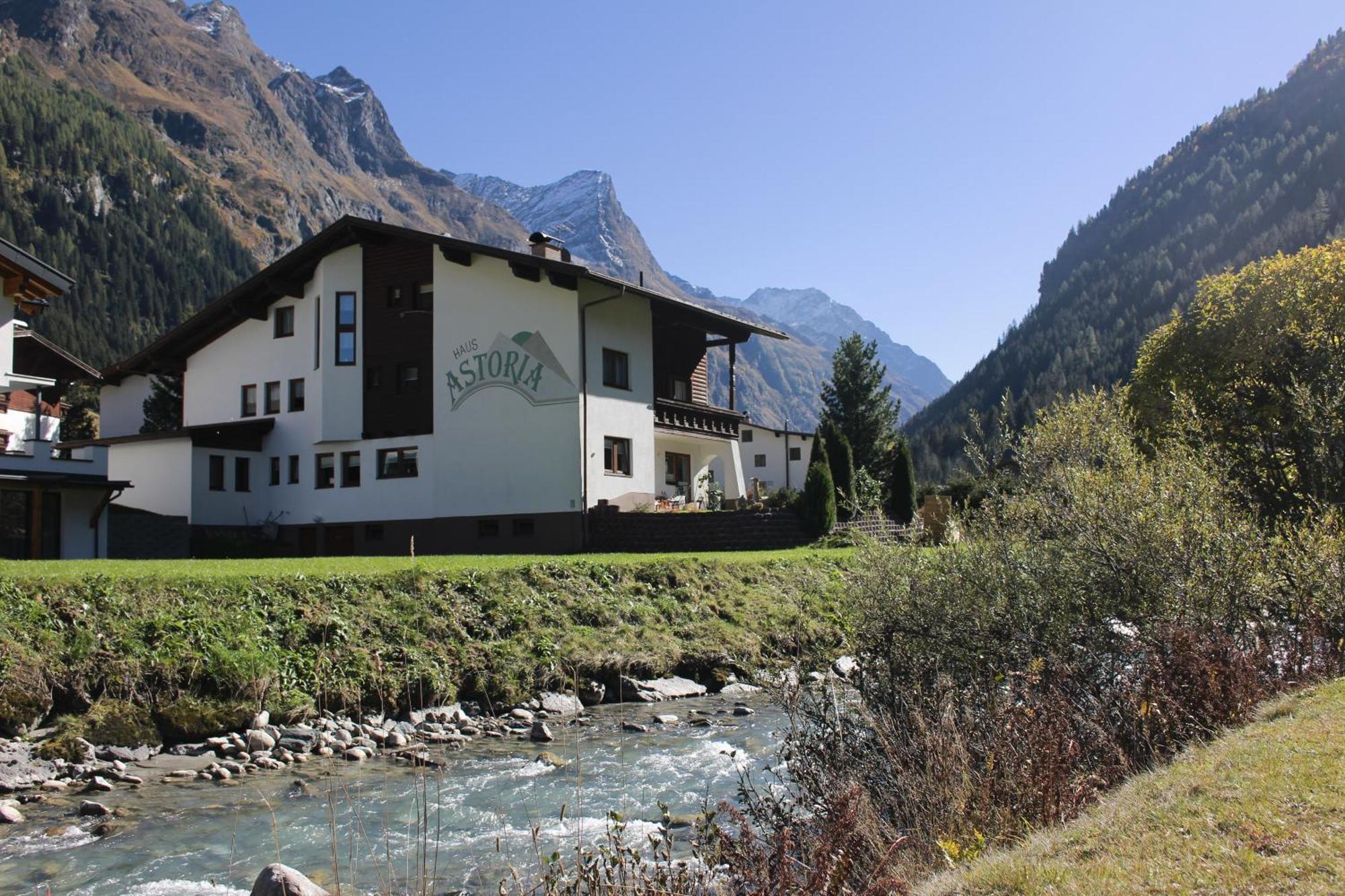 Haus Astoria Lejlighed Sankt Leonhard im Pitztal Eksteriør billede
